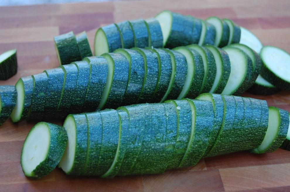 2 cups sliced zucchini